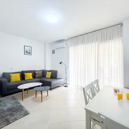 Terrace 584 Durrës